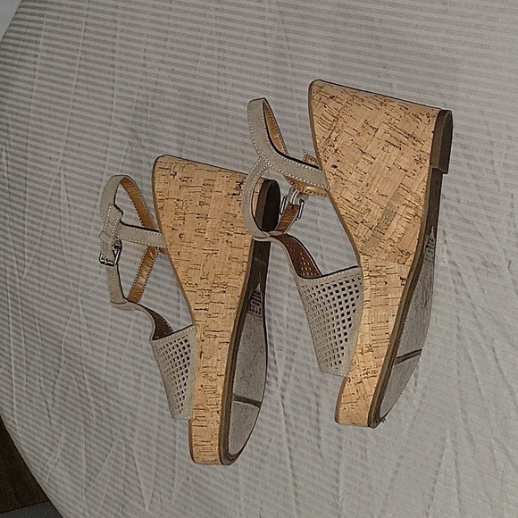 FRANCO SARTO Clinton2 cork wedges taupe faux suede open toe sandals 7 Summer - Picture 4 of 6